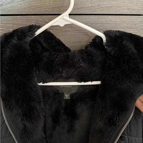 Puffer Jacket | Guess - Picture 4 of 7